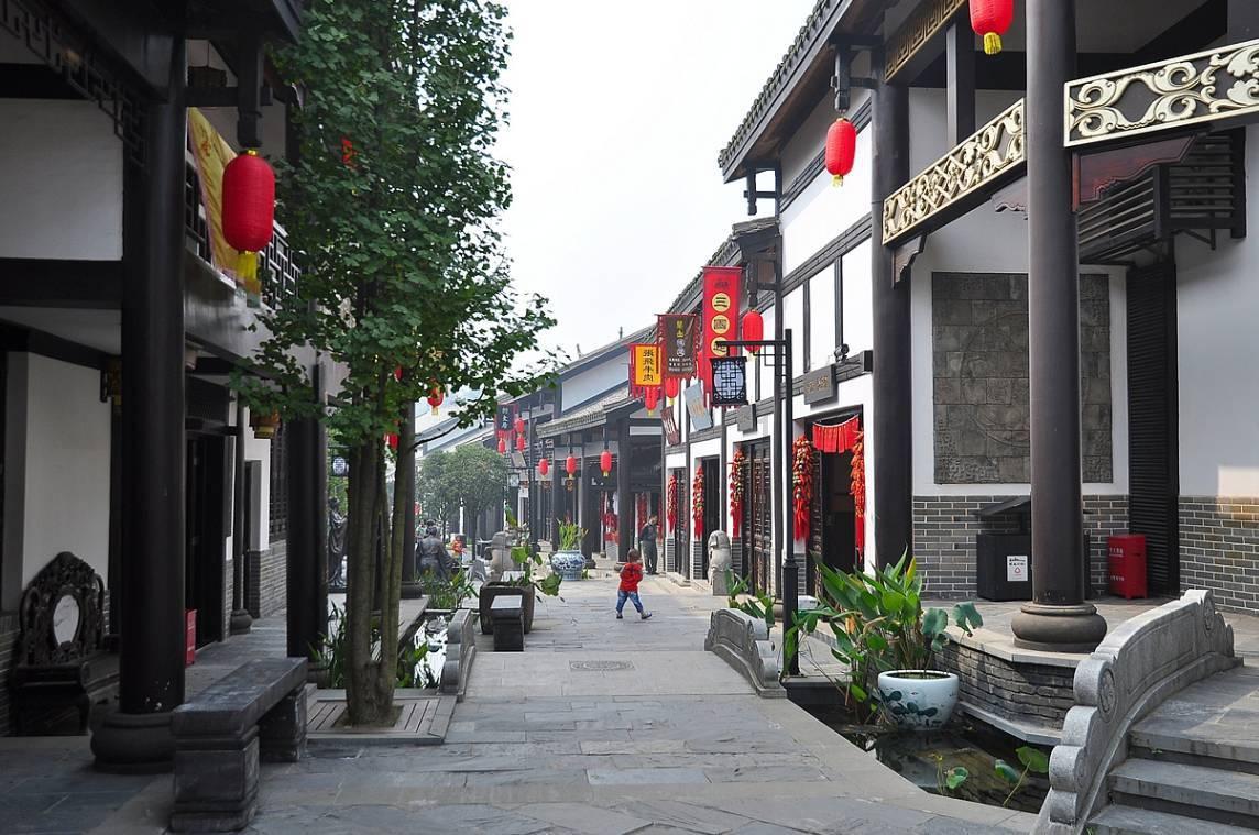 张文杰参加瓯海代表团审议